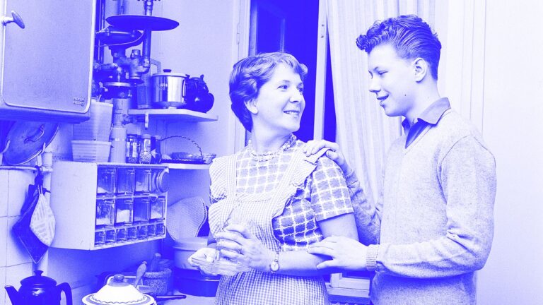 Épouses traditionnelles, déplacez-vous. « Les Trad Sons sont les nouveaux influenceurs de Homesteading ».