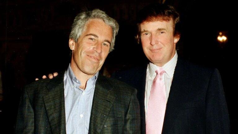 Steve Bannon, Woody Allen, Bill Gates et plus : la nouvelle série de photos de Jeffrey Epstein