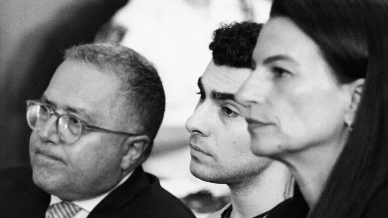 Les avocats de Luigi Mangione acquièrent leur propre culte