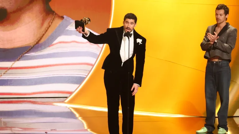 Bad Bunny entre dans l’histoire aux Grammys 2026 en remportant l’album de l’année
