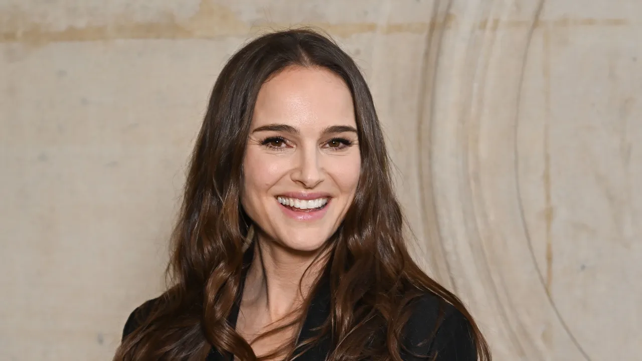 Natalie Portman confirme sa grossesse avec un troisième enfant à 44 ans