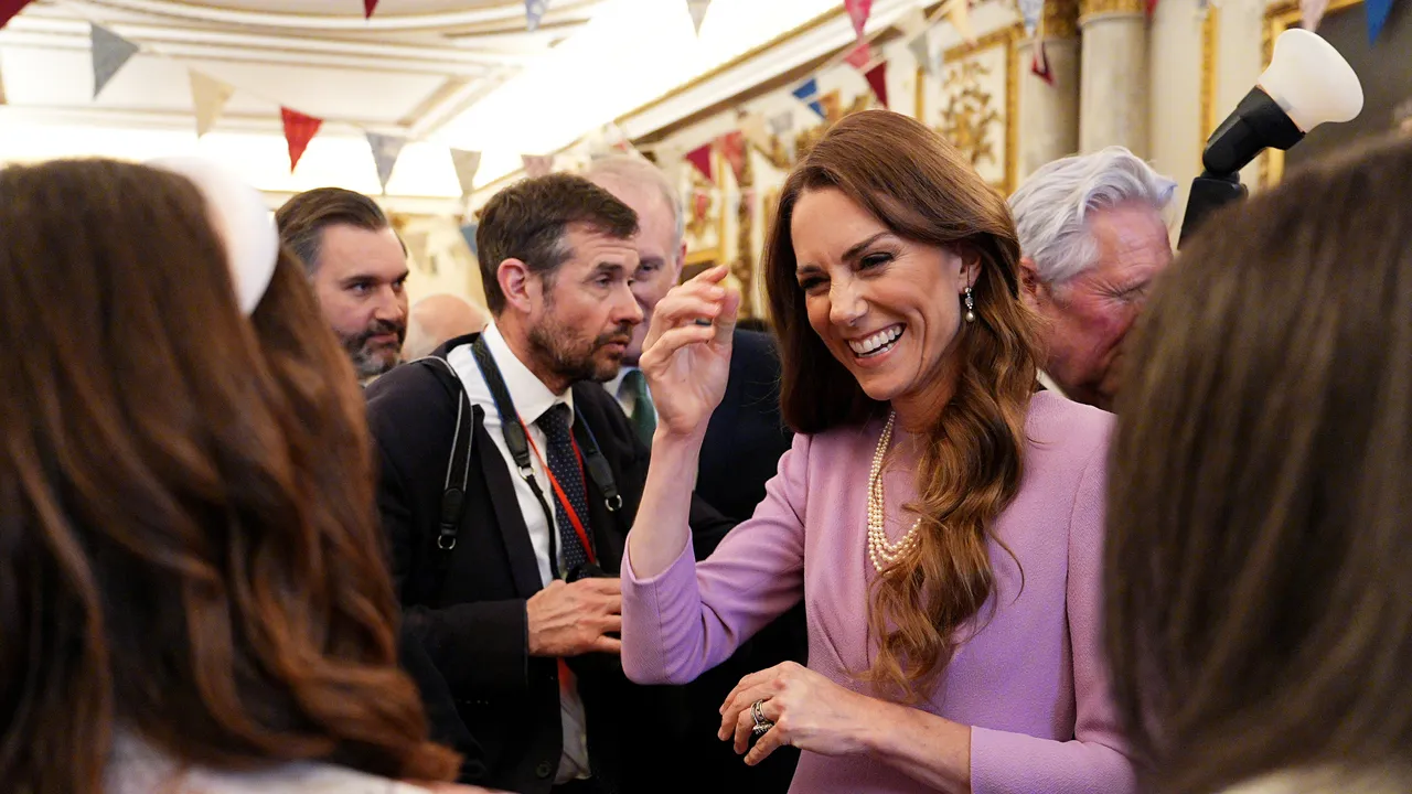 Kate Middleton rend hommage à la reine Elizabeth II dans un bijou d'héritage rarement vu