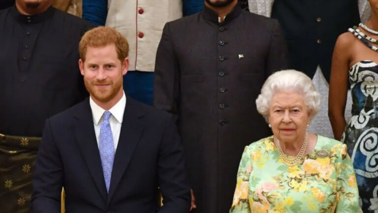La reine Elizabeth aurait refusé de répondre aux appels téléphoniques du prince Harry sans la présence d&rsquo;un témoin