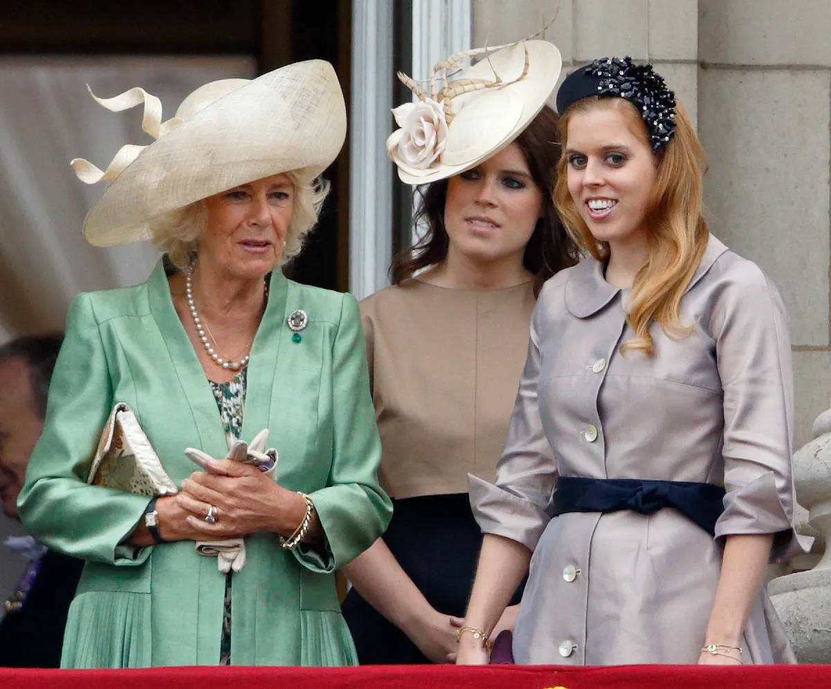 L'image peut contenir Kelley O'Hara Personne Vêtements pour adultes Chapeau Visage Accessoires de tête Bijoux et collier
