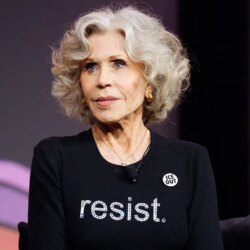 Exclusif : Jane Fonda fait appel à Bette Midler, Patti Smith et à d&rsquo;autres stars pour lutter contre l&rsquo;autoritarisme lors du concert de juin