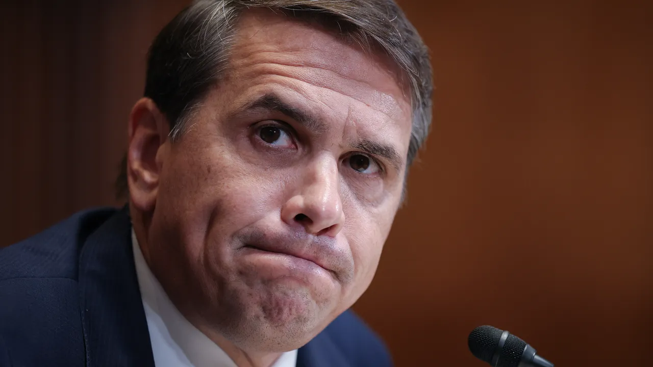 Todd Blanche est le responsable juridique de Trump. Mais il y a un cas sauvage de son passé auquel il ne semble pas pouvoir échapper.