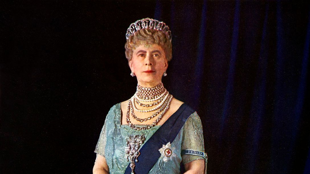 Découvrez les diadèmes en diamant préférés de la reine Mary de Teck, y compris les pièces portées par feu la reine Elizabeth et la princesse Anne