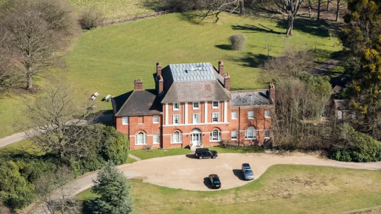 Le prince William, Kate Middleton et la rage suscitée par l&rsquo;immobilier royal