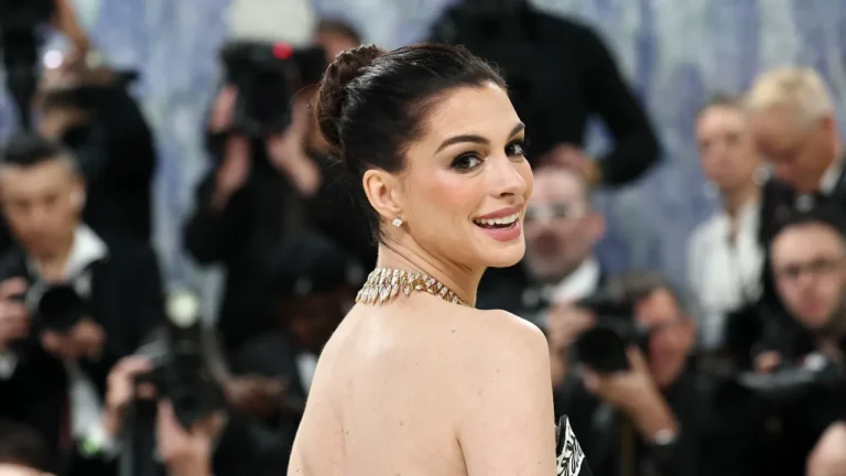 Anne Hathaway annonce une troisième grossesse