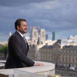 Une escapade sauvage à travers l&rsquo;Europe avec le tsar du tourisme de Trump, l&rsquo;expatrié australien anciennement connu sous le nom de « Nick Adams, Alpha Male »