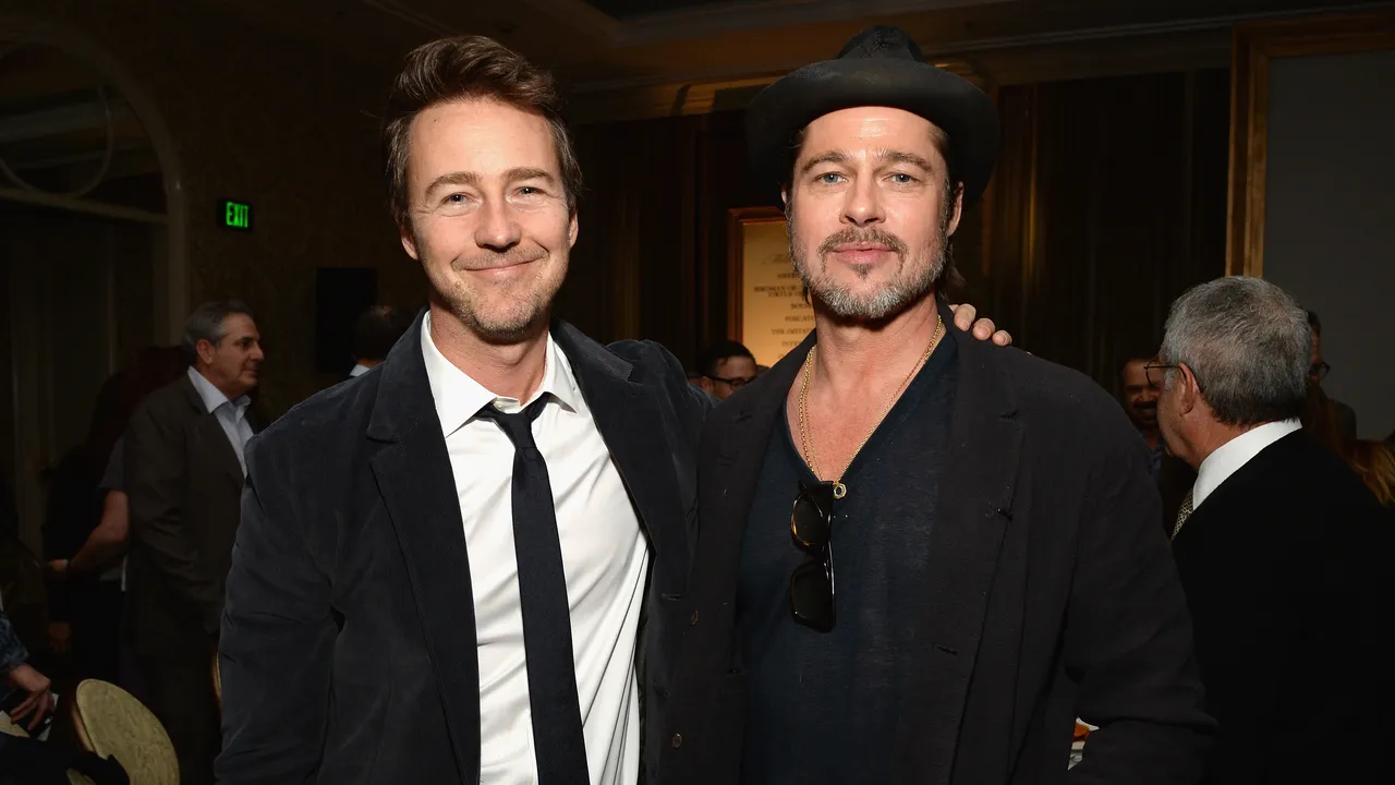 Brad Pitt et Edward Norton ont eu une réunion de Fight Club lors de la Coupe du monde cette semaine