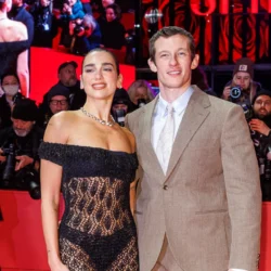 À l&rsquo;intérieur de la lune de miel côtière italienne de Dua Lipa et Callum Turner