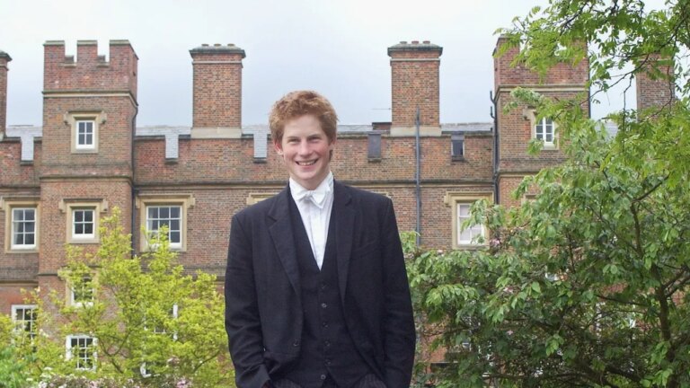 Ce que le prince William a demandé au prince Harry de ne pas faire à Eton College