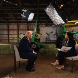 Trump est sorti en trombe de son entretien avec la presse. Kristen Welker nous raconte comment cela s&rsquo;est passé.