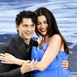 Anne Hathaway espère que ses enfants grandiront pour ressembler à Tom Holland