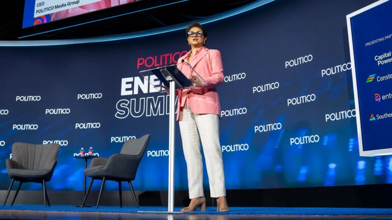 Dans le jeu cahoteux, désordonné et peut-être très gratifiant de Politico