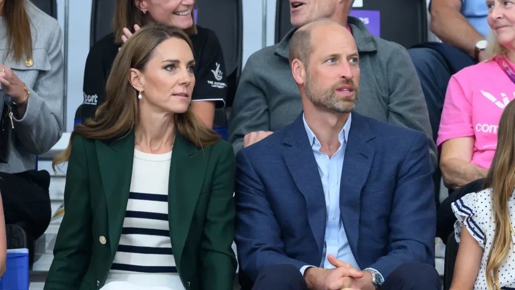 Kate Middleton enfile des bijoux sentimentaux pour une sortie écossaise
