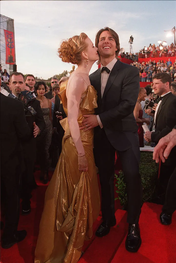 L'image peut contenir Tom Cruise Nicole Kidman Andr Bauer Shakira Caine Angela Bassett Ulla Salzgeber Mode et adulte