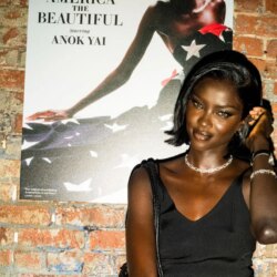 À l&rsquo;intérieur de la soirée de style de Vanity Fair, où un sous-sol NoHo a été transformé en un hommage à la discothèque Bungalow 8
