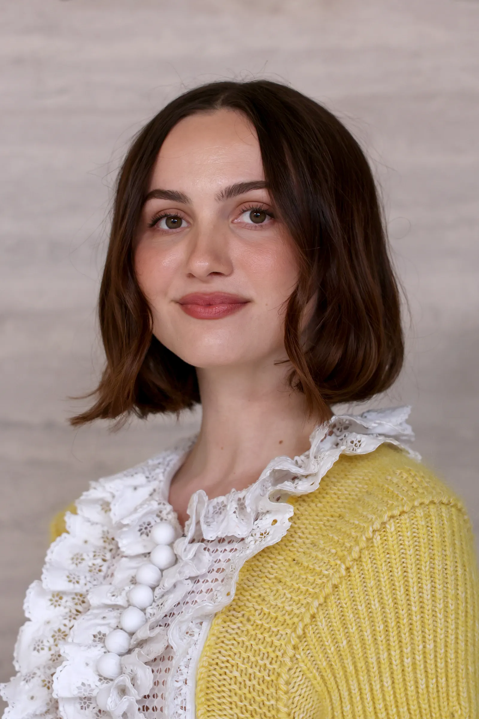 Maud Apatow.