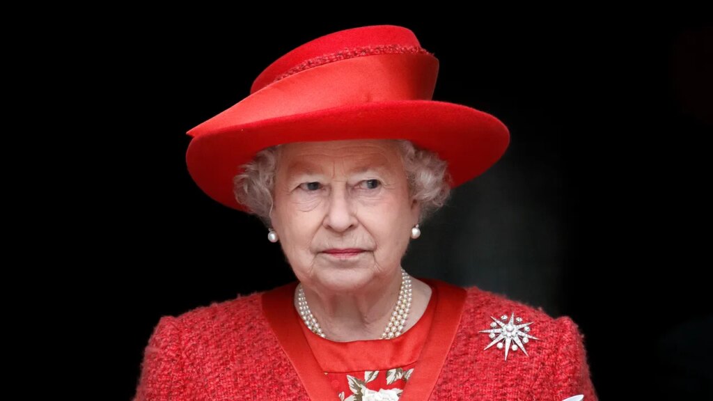 De l'Écosse ancienne à la collection de la reine Elizabeth : le mystère de la broche étoile Jardine

