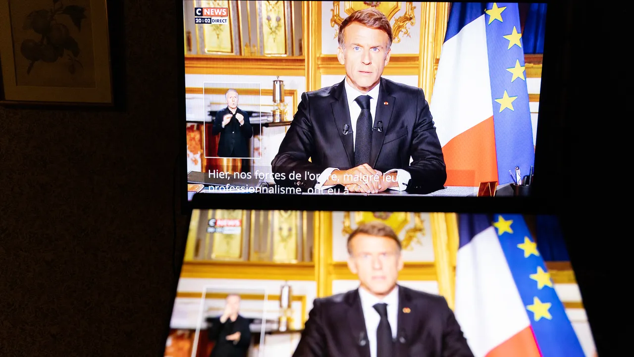 Emmanuel Macron s'adresse à la nation suite aux violentes manifestations à travers la France