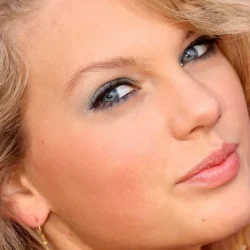 Taylor Swift fête ses 20 ans