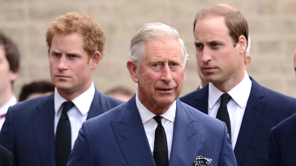 Comment le roi Charles III envisage de réunir à nouveau le prince Harry et le prince William
