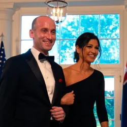 Faites la fête chez Stephen Miller !